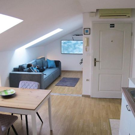 PUY Apartment Ivna מראה חיצוני תמונה