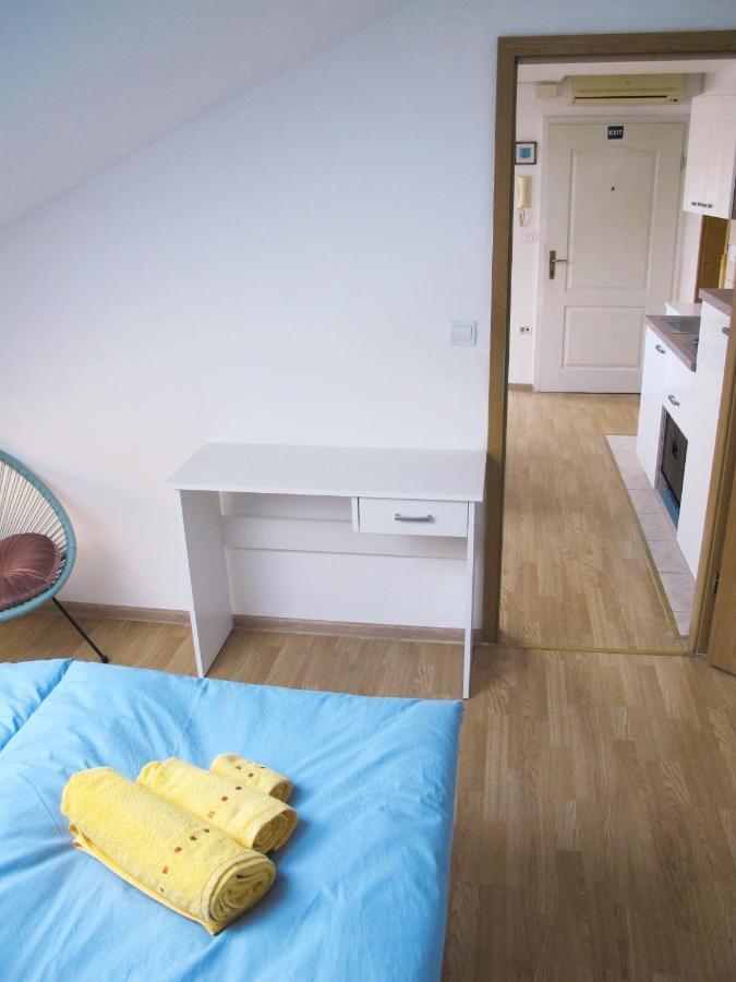 PUY Apartment Ivna מראה חיצוני תמונה